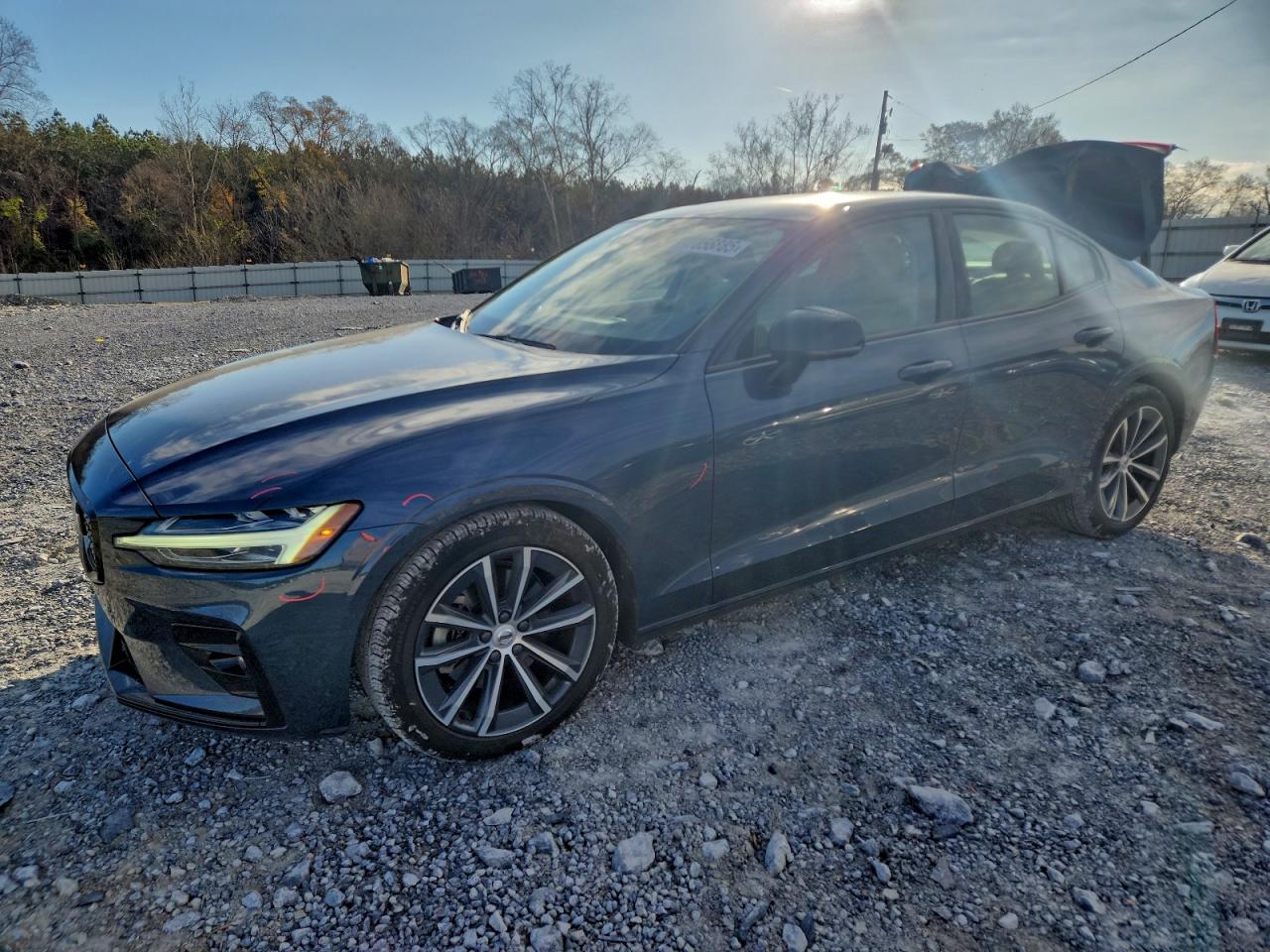2021 VOLVO S60