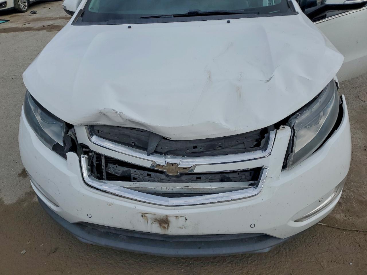 2014 CHEVROLET VOLT photo 11