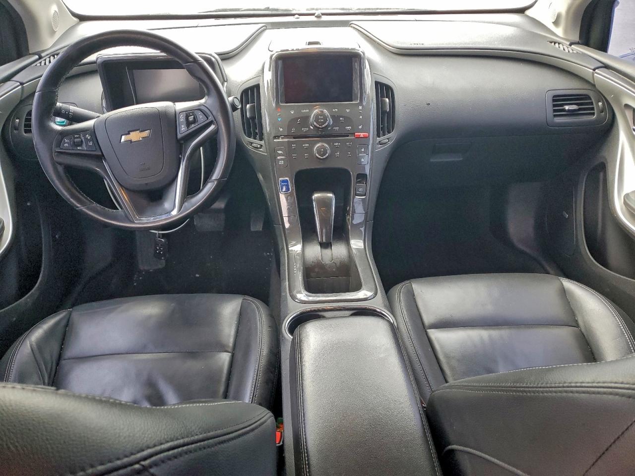 2014 CHEVROLET VOLT photo 8