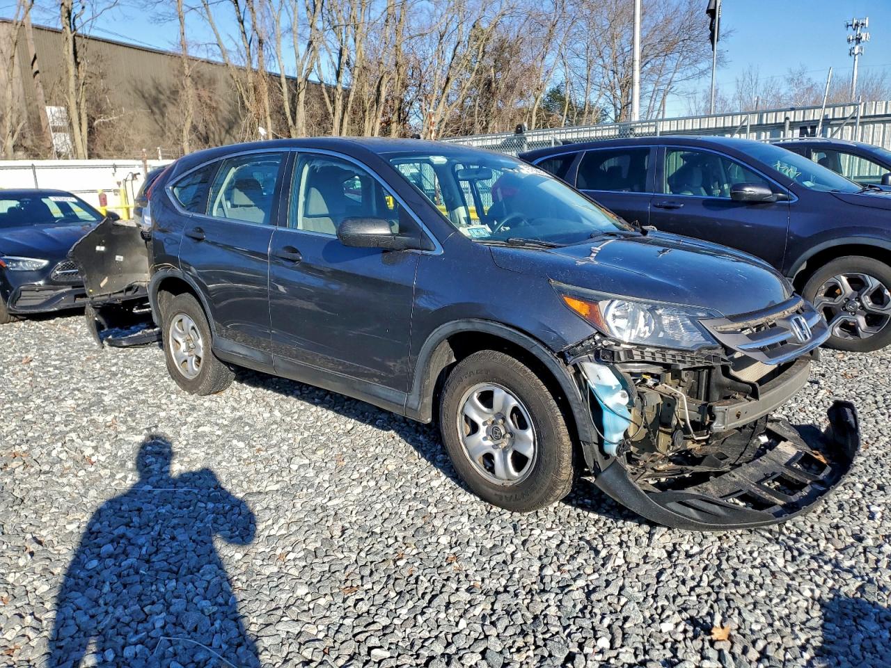 2014 HONDA CR-V LX photo 4