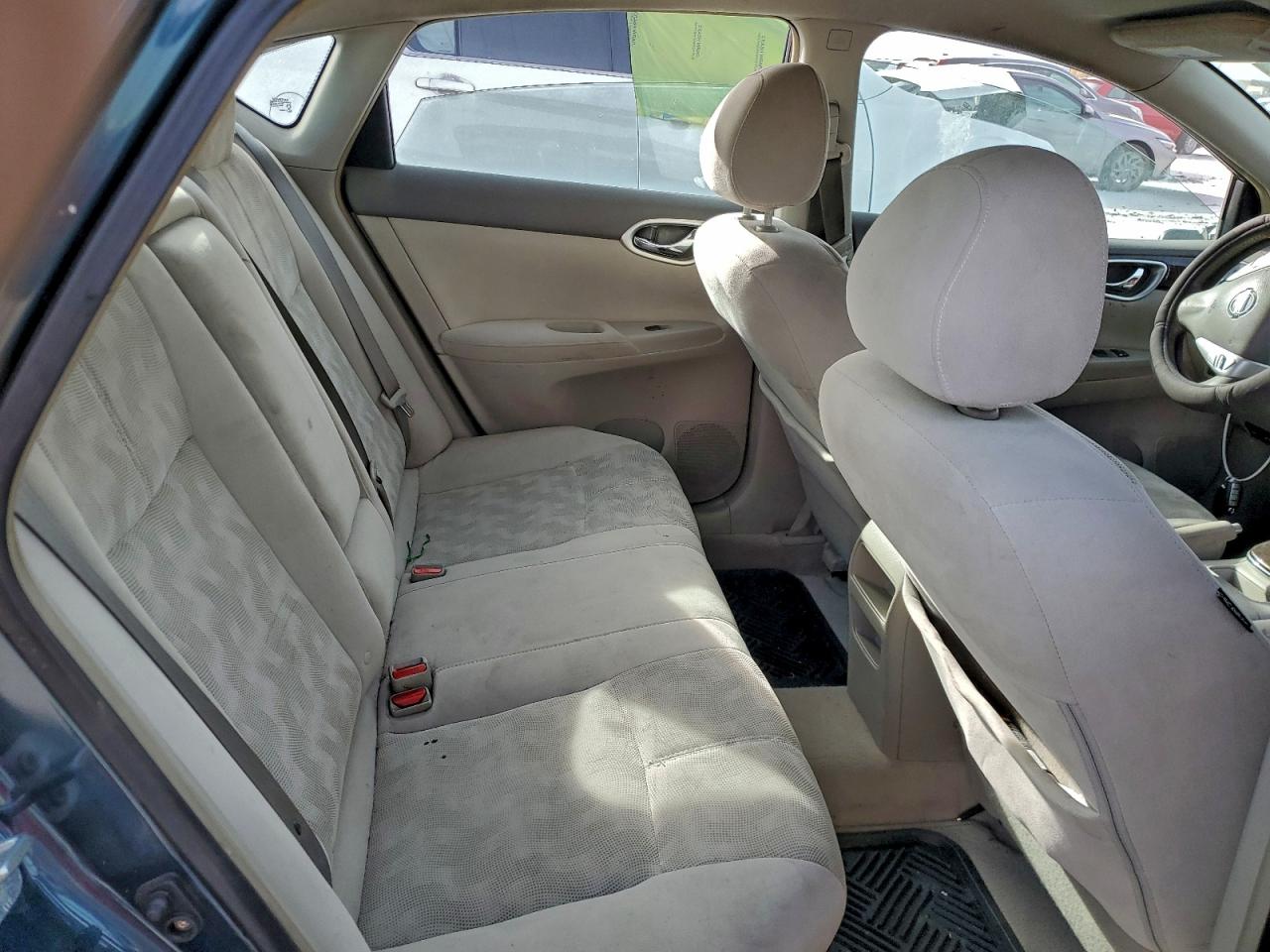 2013 NISSAN SENTRA S photo 10