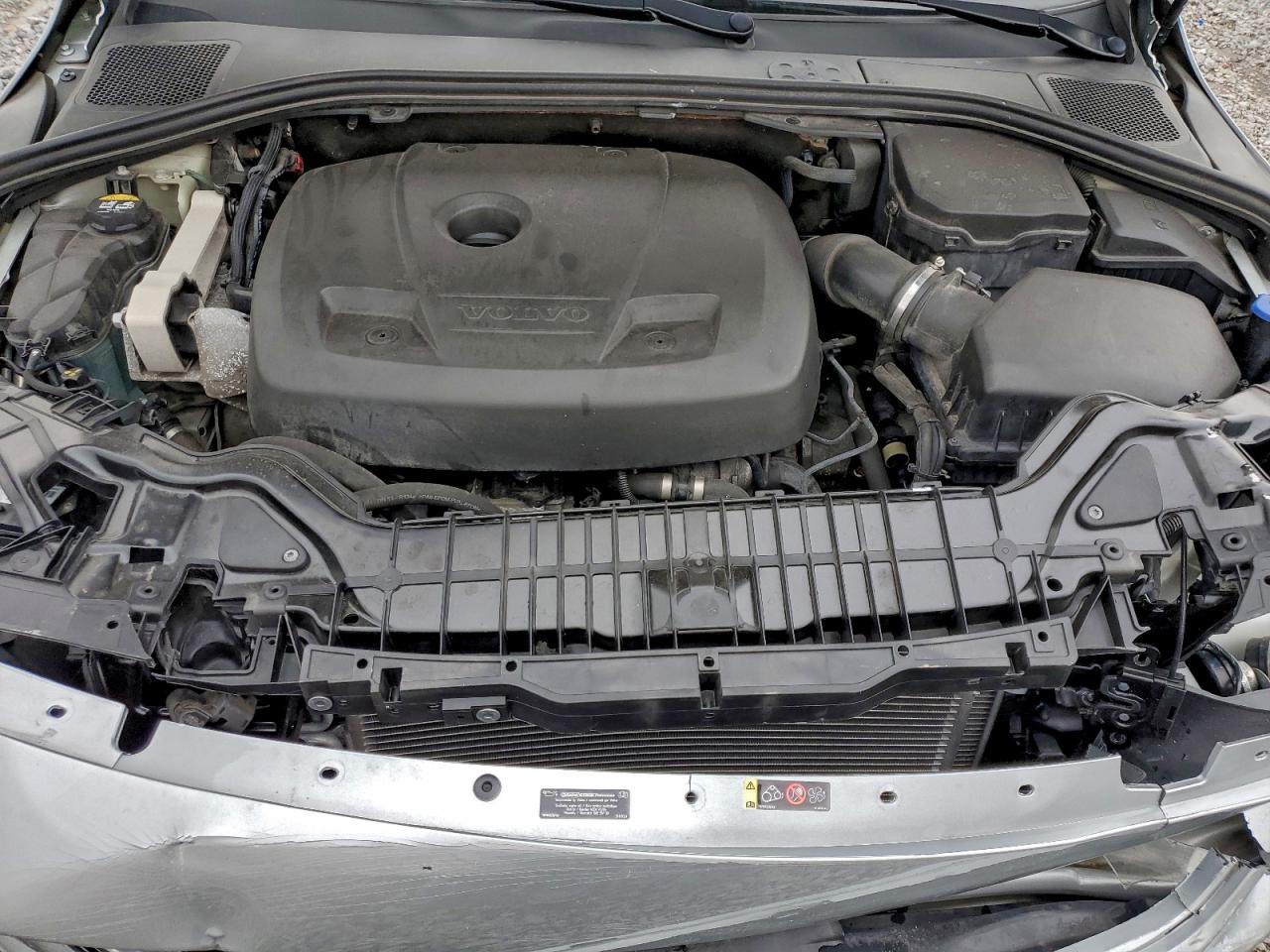 2017 VOLVO S60 DYNAMIC photo 11