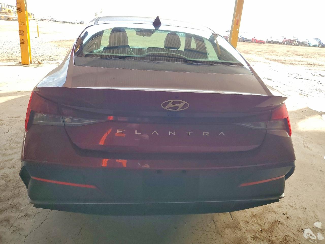 2024 HYUNDAI ELANTRA SEL photo 6
