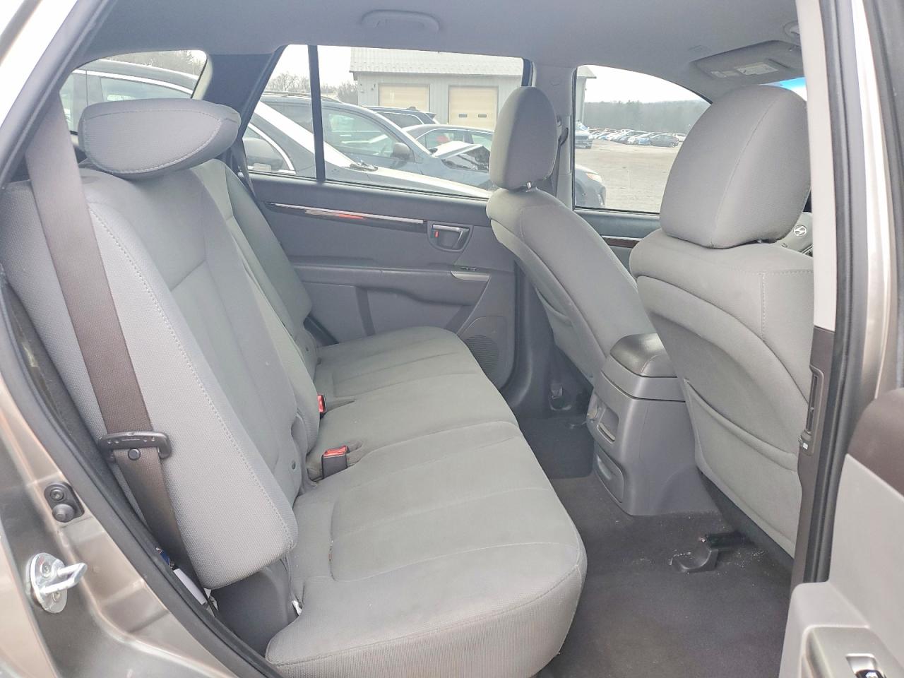 2012 HYUNDAI SANTA FE GLS photo 11