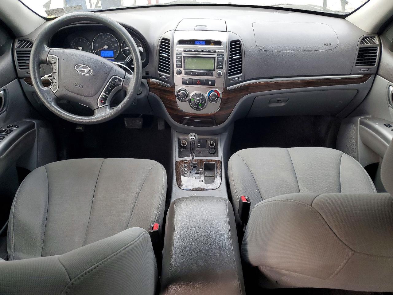 2012 HYUNDAI SANTA FE GLS photo 8