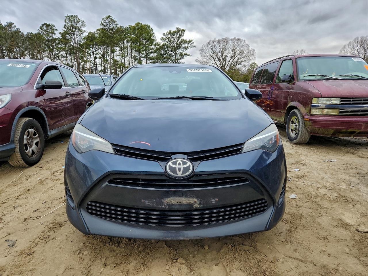 2017 TOYOTA COROLLA L photo 9