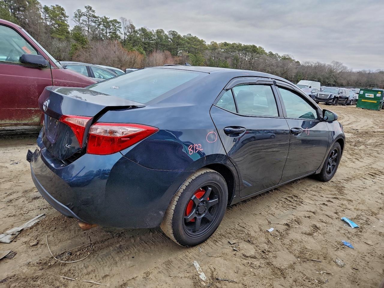 2017 TOYOTA COROLLA L photo 5