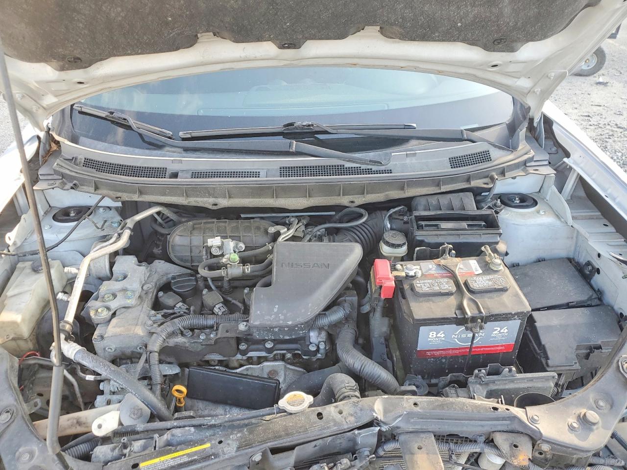 2011 NISSAN ROGUE S photo 12