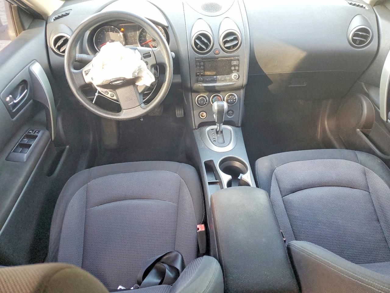 2011 NISSAN ROGUE S photo 8