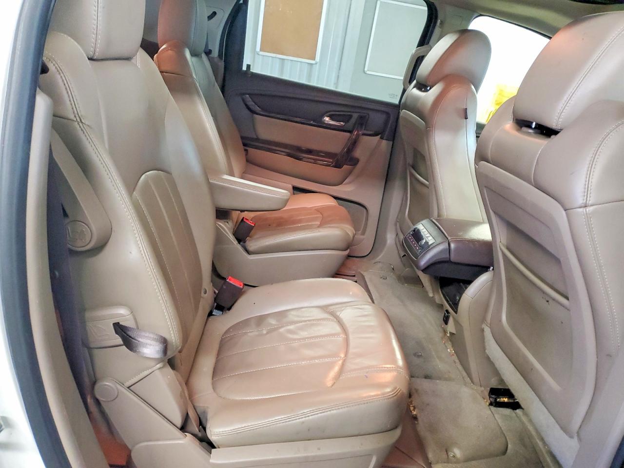 2015 GMC ACADIA DENALI photo 21