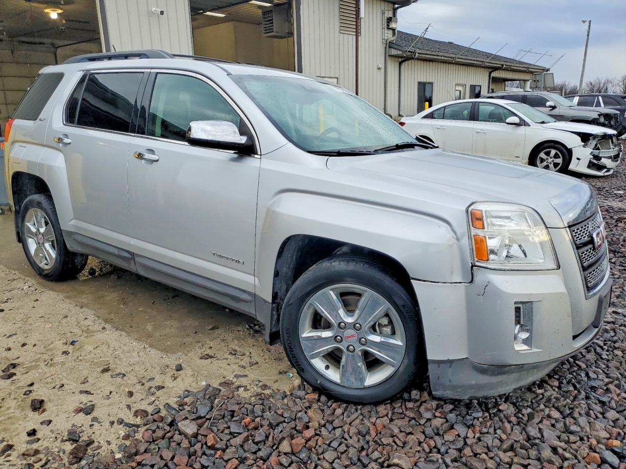 2015 GMC TERRAIN SLT photo 7