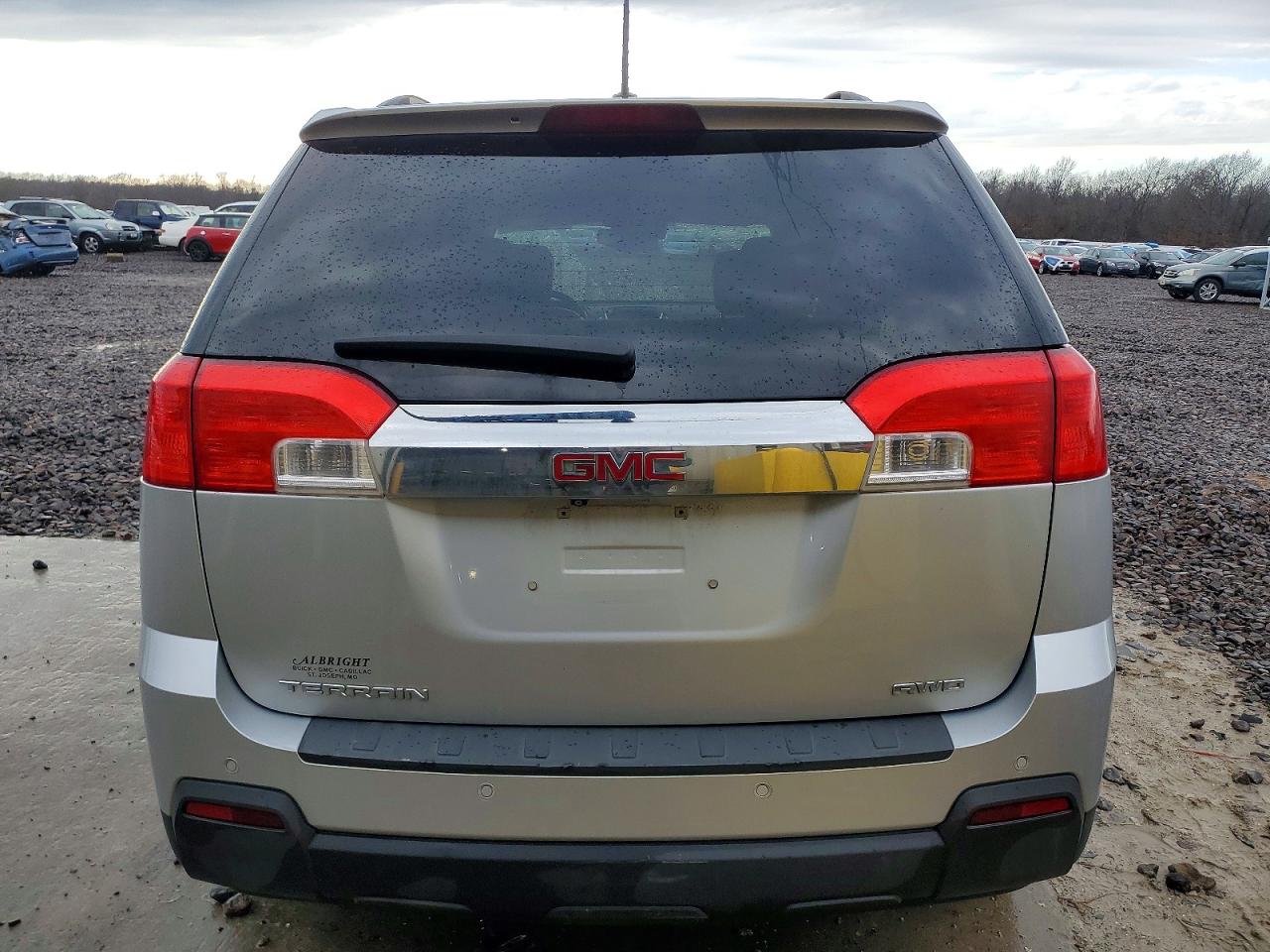 2015 GMC TERRAIN SLT photo 11