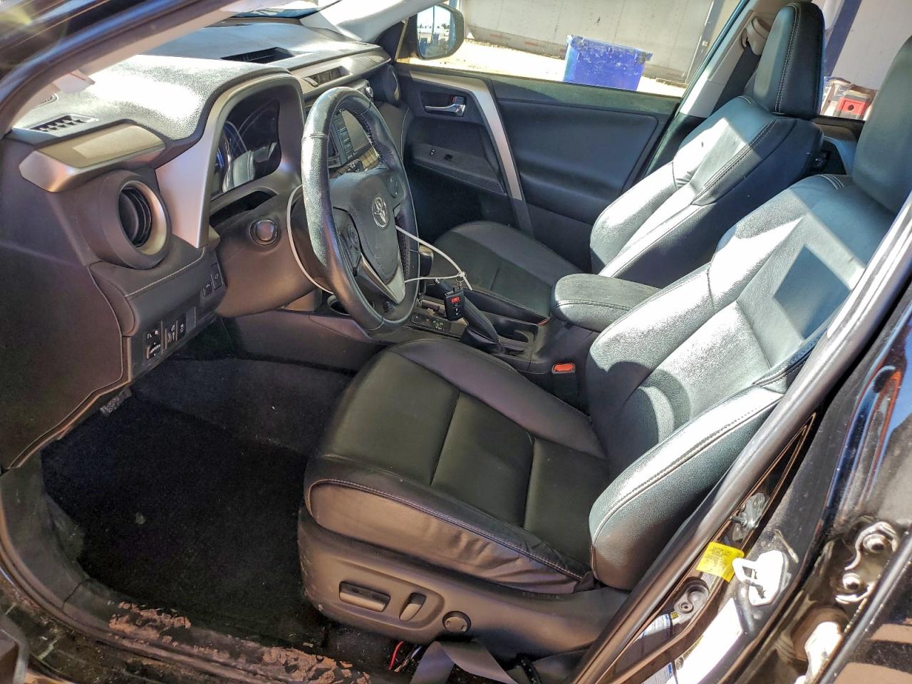 2015 TOYOTA RAV4 LIMITED photo 13