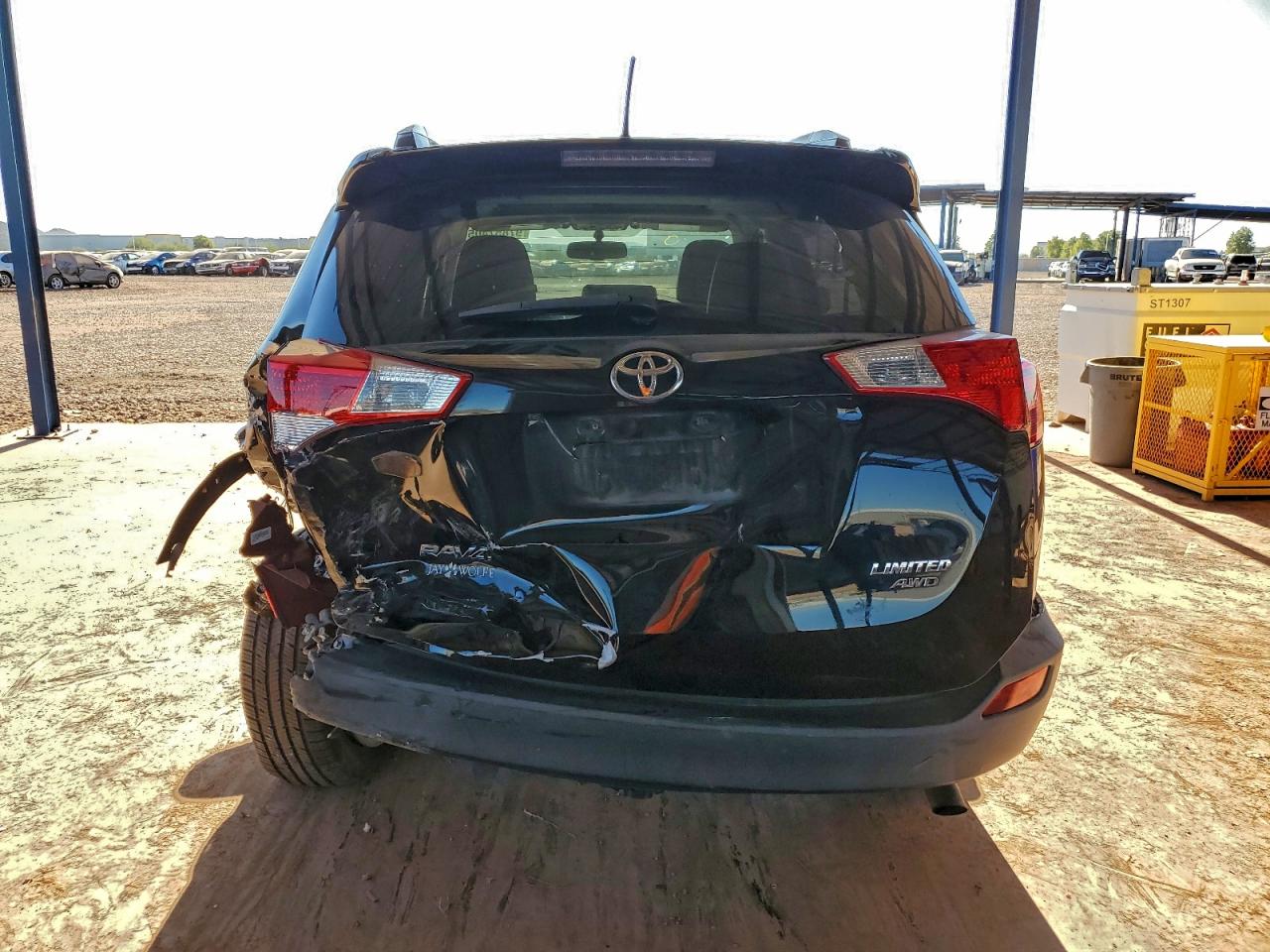 2015 TOYOTA RAV4 LIMITED photo 11