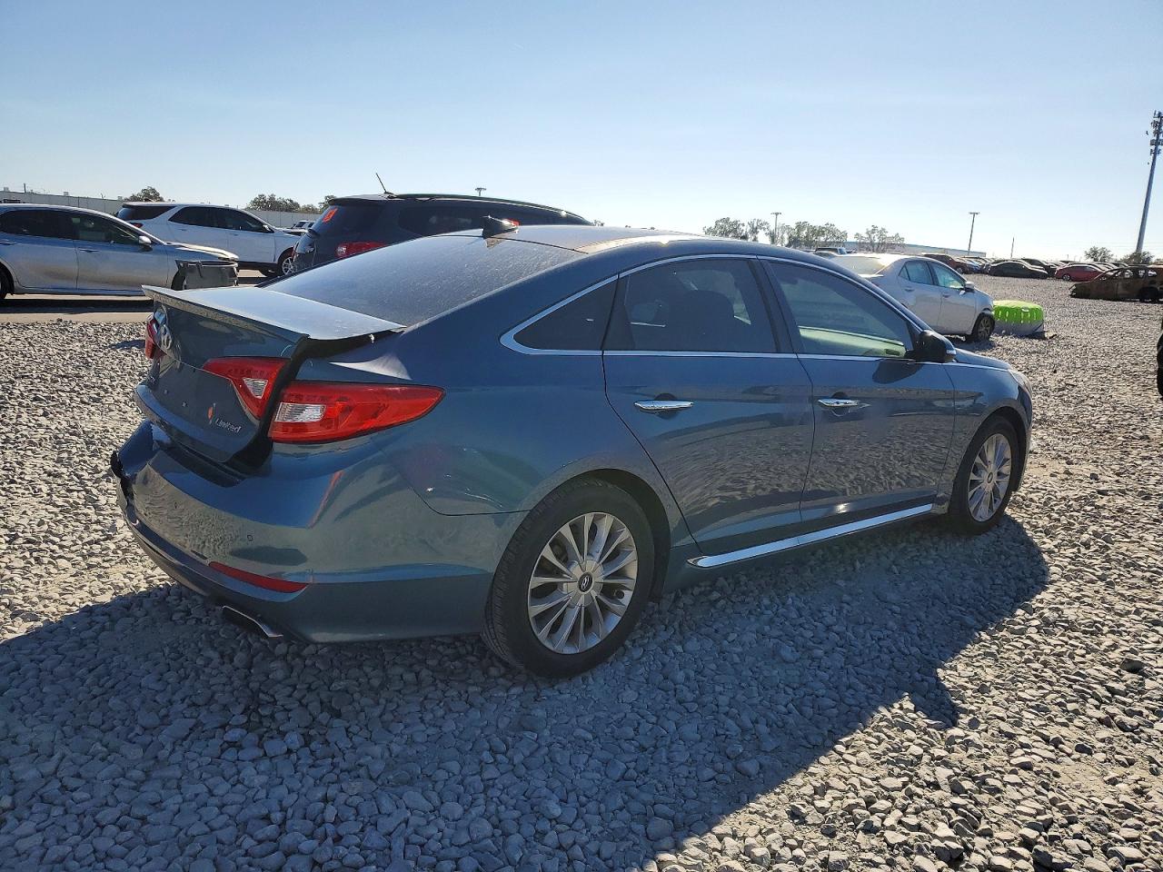 2015 HYUNDAI SONATA SPORT photo 3