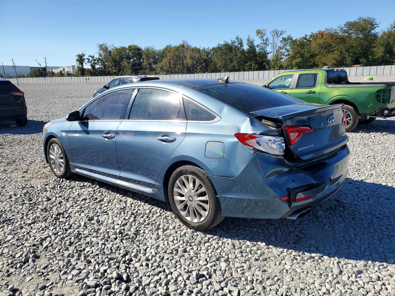 2015 HYUNDAI SONATA SPORT photo 2