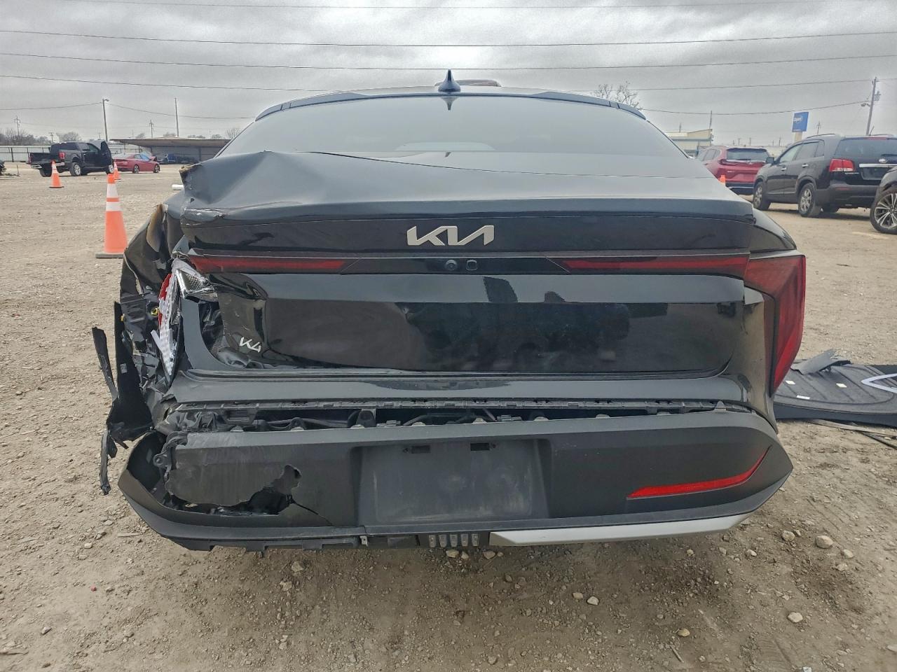 2025 KIA K4 LX photo 6