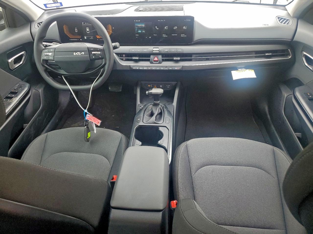 2025 KIA K4 LX photo 8