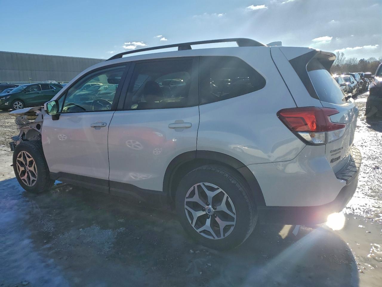 2019 SUBARU FORESTER PREMIUM photo 2
