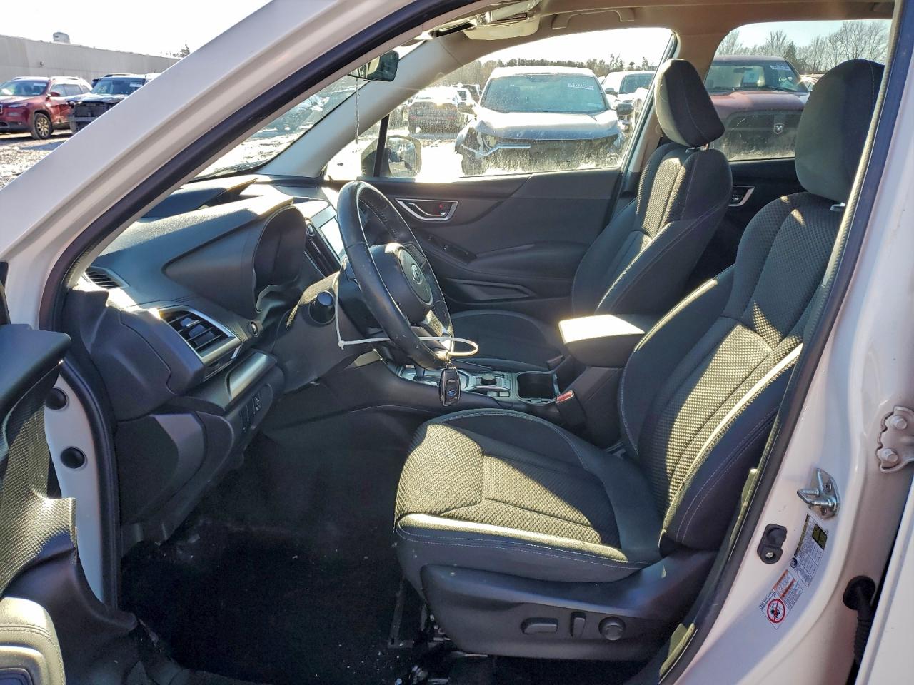 2019 SUBARU FORESTER PREMIUM photo 7