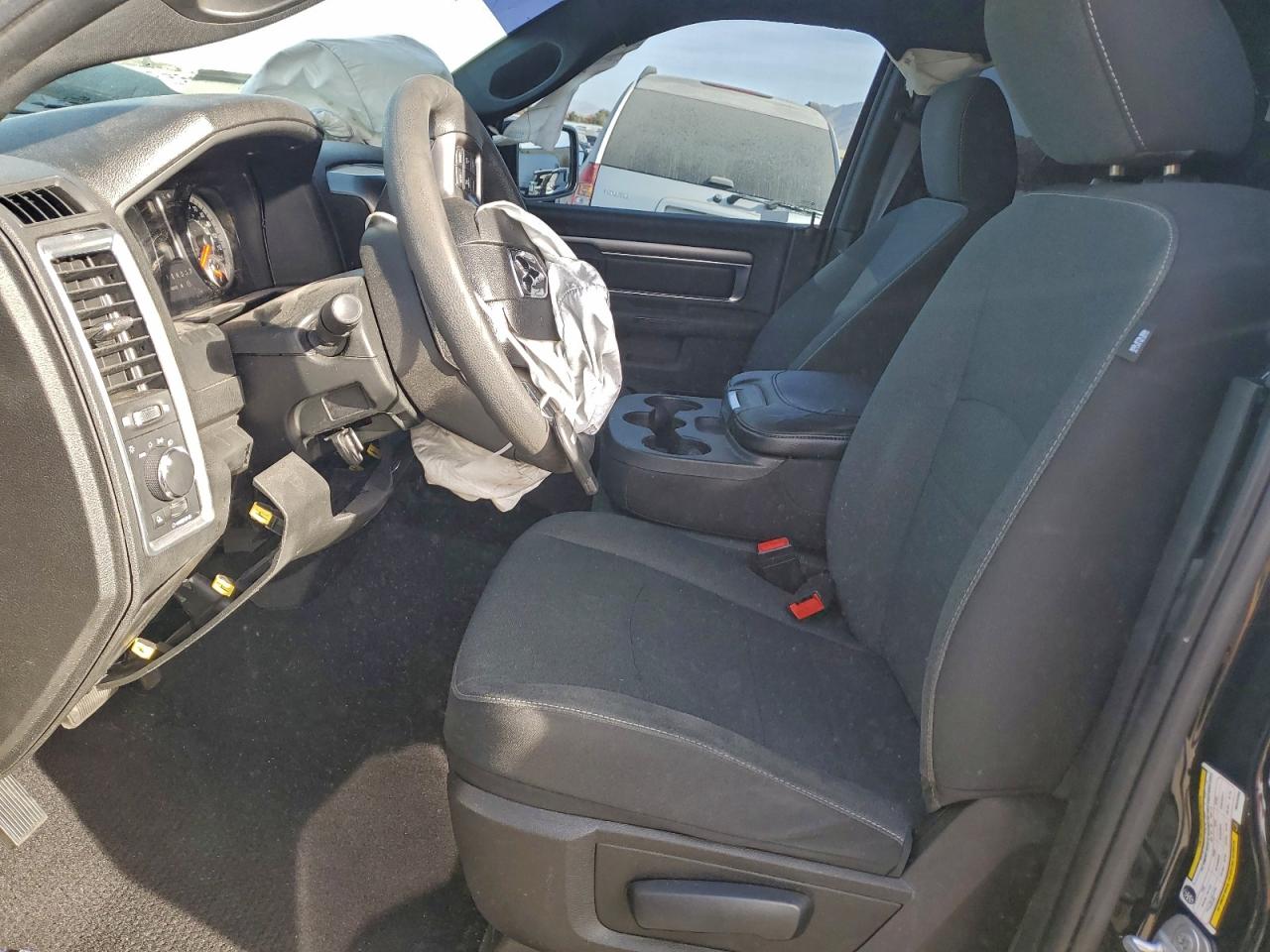 2021 RAM 1500 CLASSIC SLT photo 7