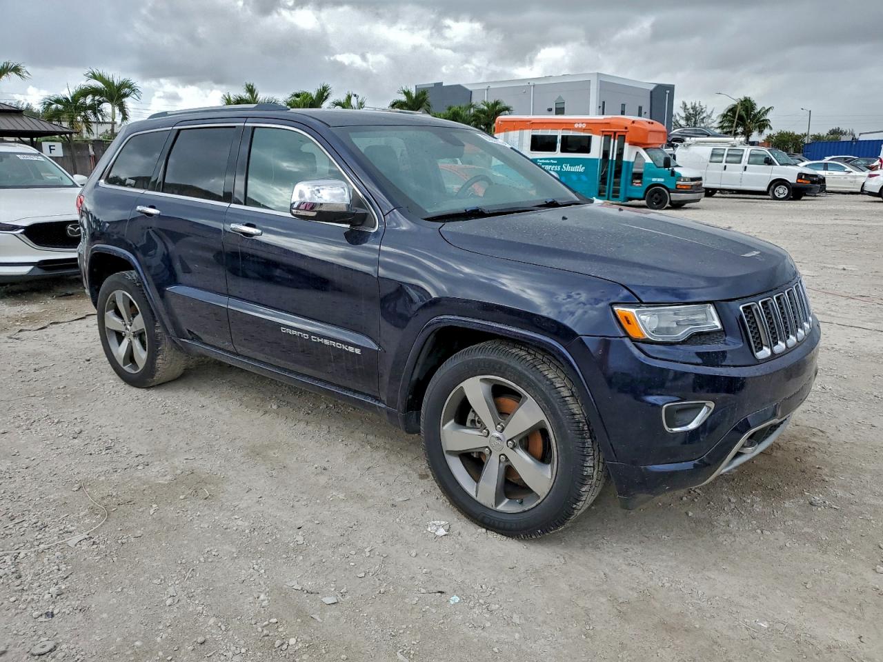2015 JEEP GRAND CHEROKEE OVERLAND photo 4