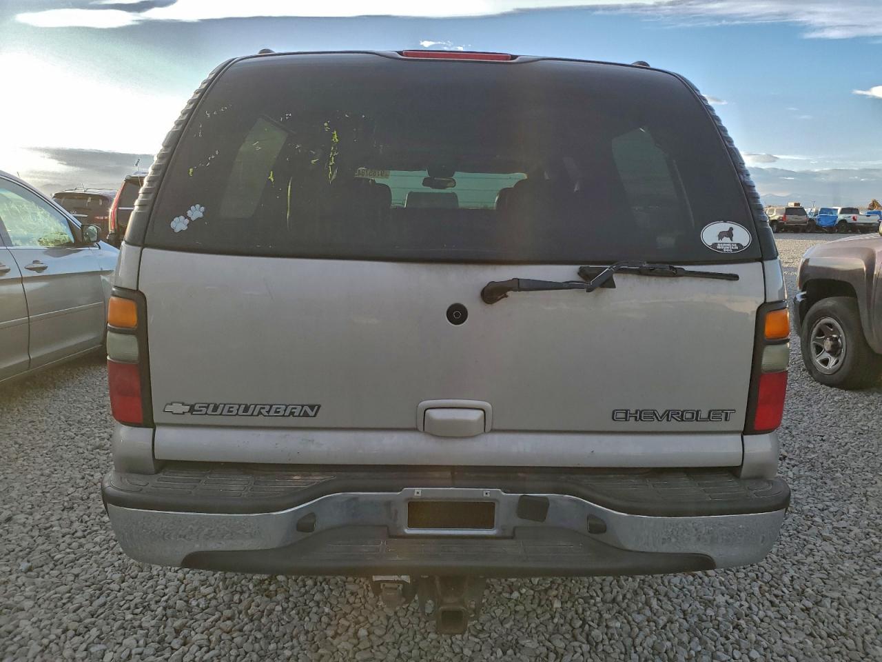 2004 CHEVROLET SUBURBAN K1500 photo 6