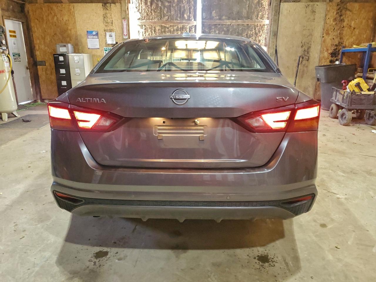 2024 NISSAN ALTIMA SV photo 6