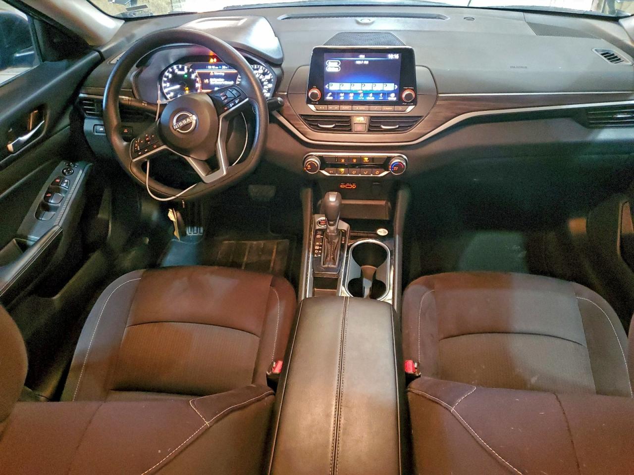 2024 NISSAN ALTIMA SV photo 8