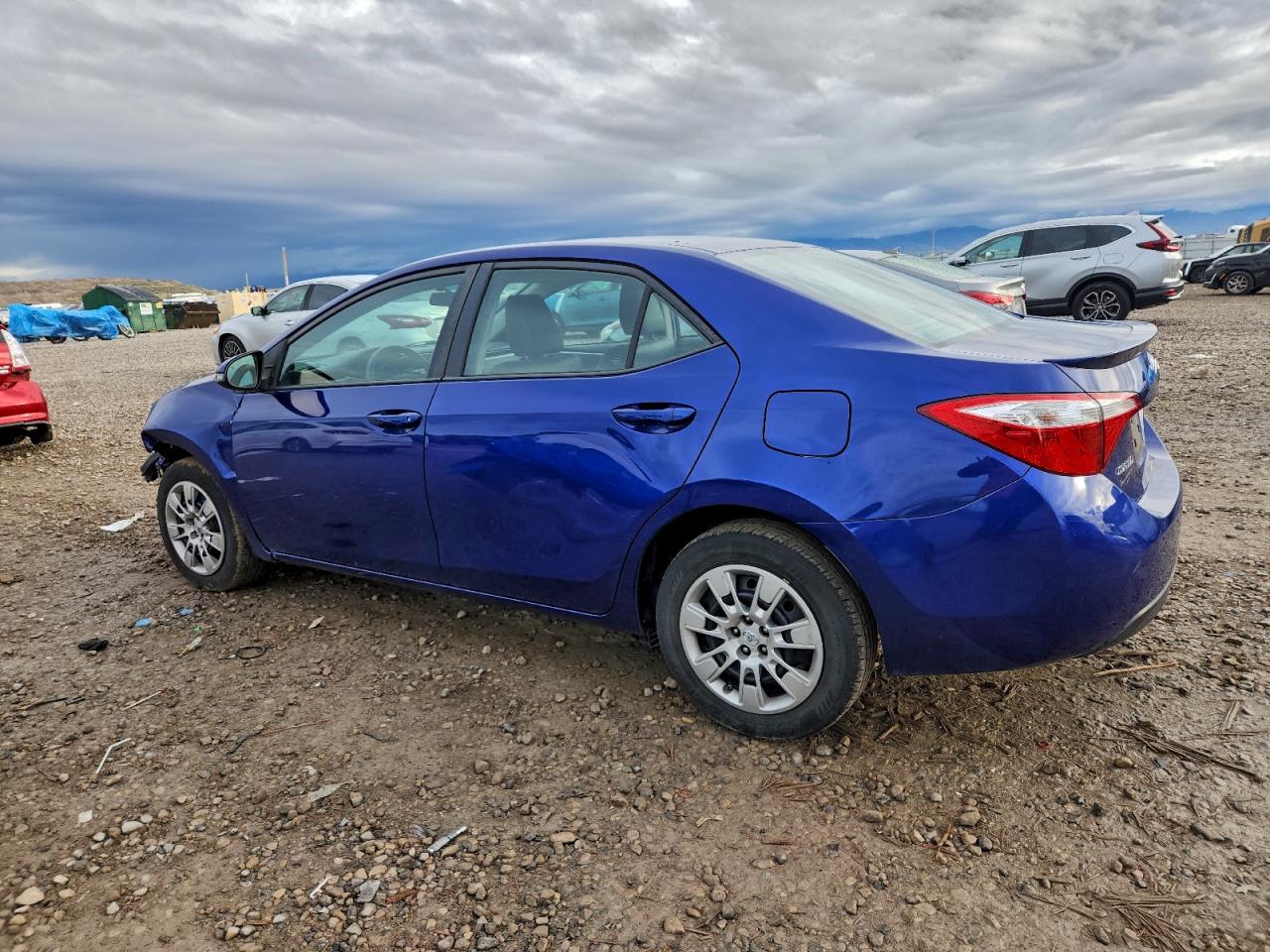 2015 TOYOTA COROLLA L photo 2