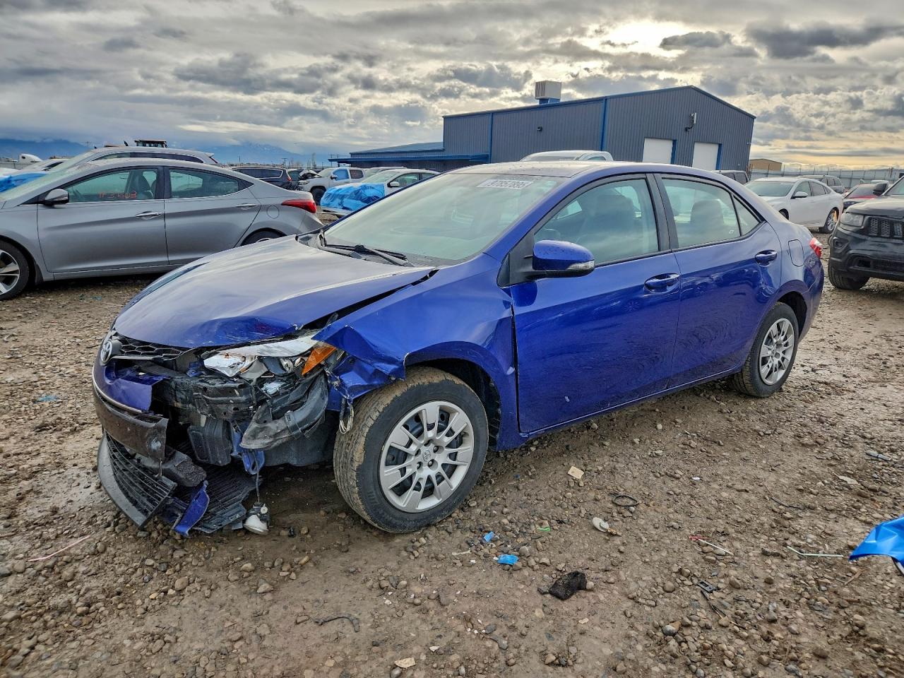 2015 TOYOTA COROLLA