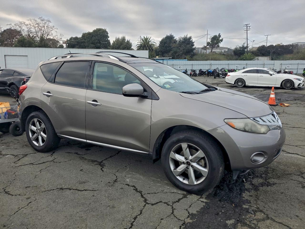 2009 NISSAN MURANO S photo 4