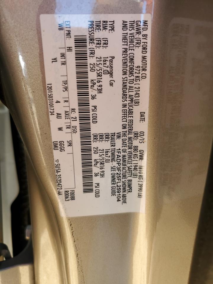 2015 FORD FOCUS SE photo 23