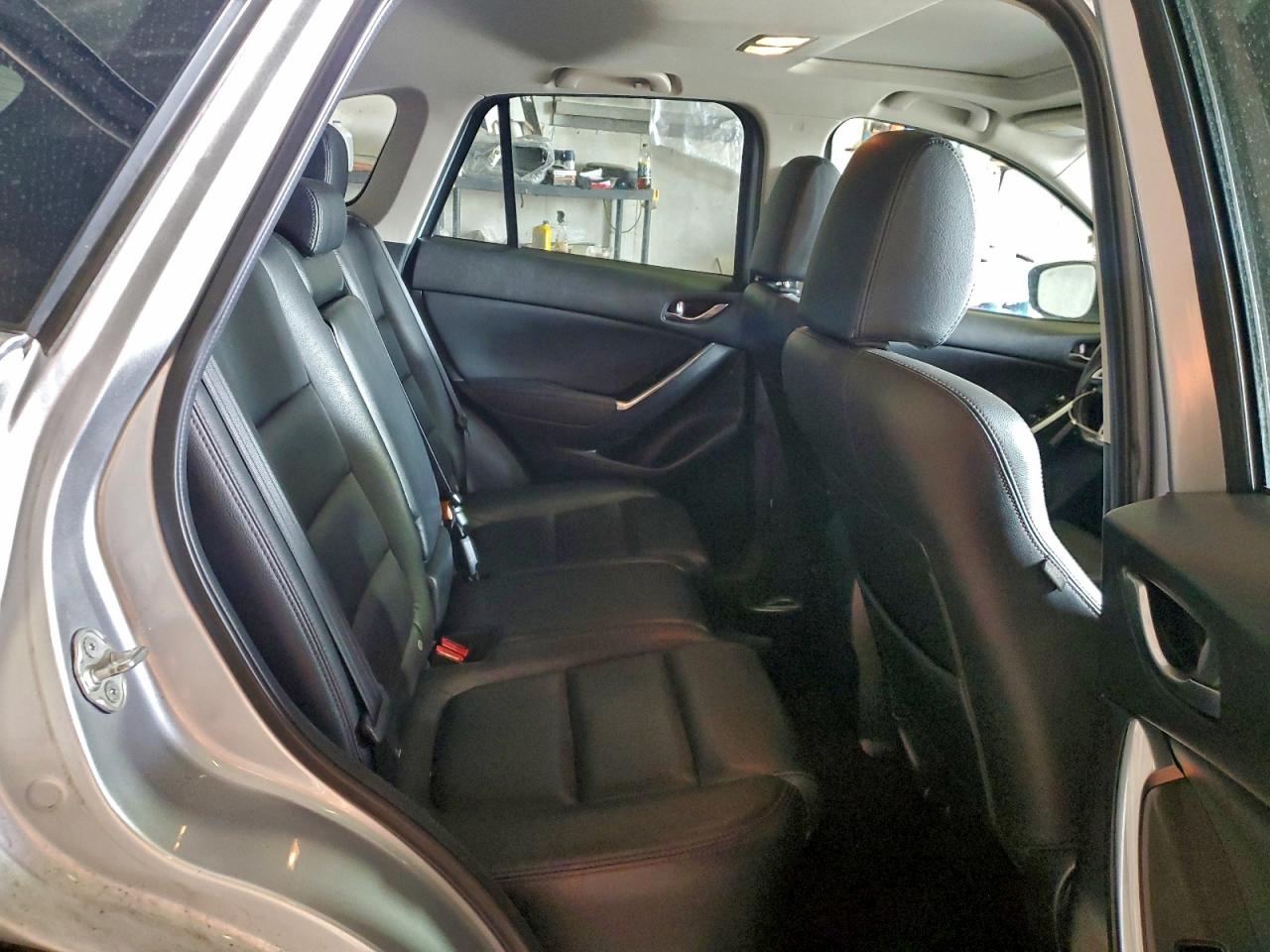 2016 MAZDA CX-5 GT photo 11