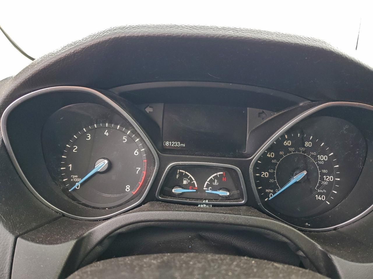 2017 FORD FOCUS SE photo 17