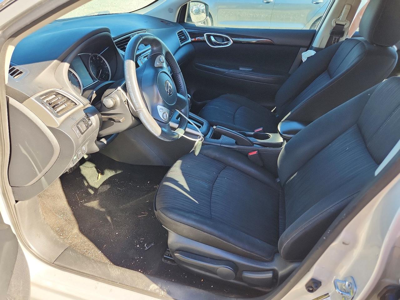 2017 NISSAN SENTRA S photo 13