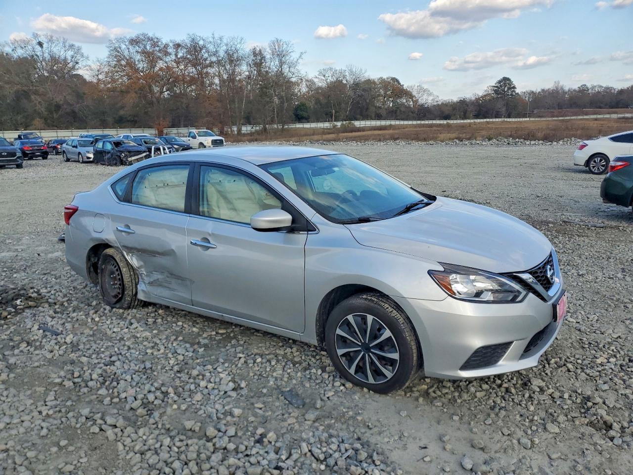 2017 NISSAN SENTRA S photo 7