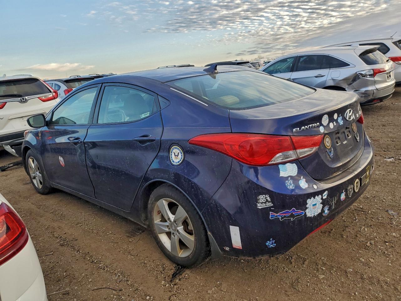 2013 HYUNDAI ELANTRA GLS photo 4