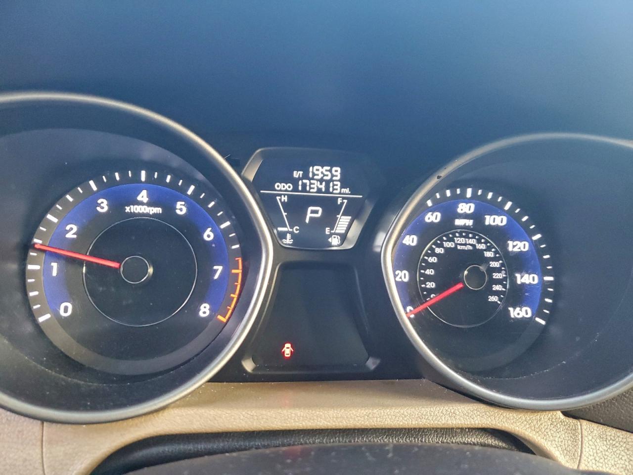 2013 HYUNDAI ELANTRA GLS photo 25