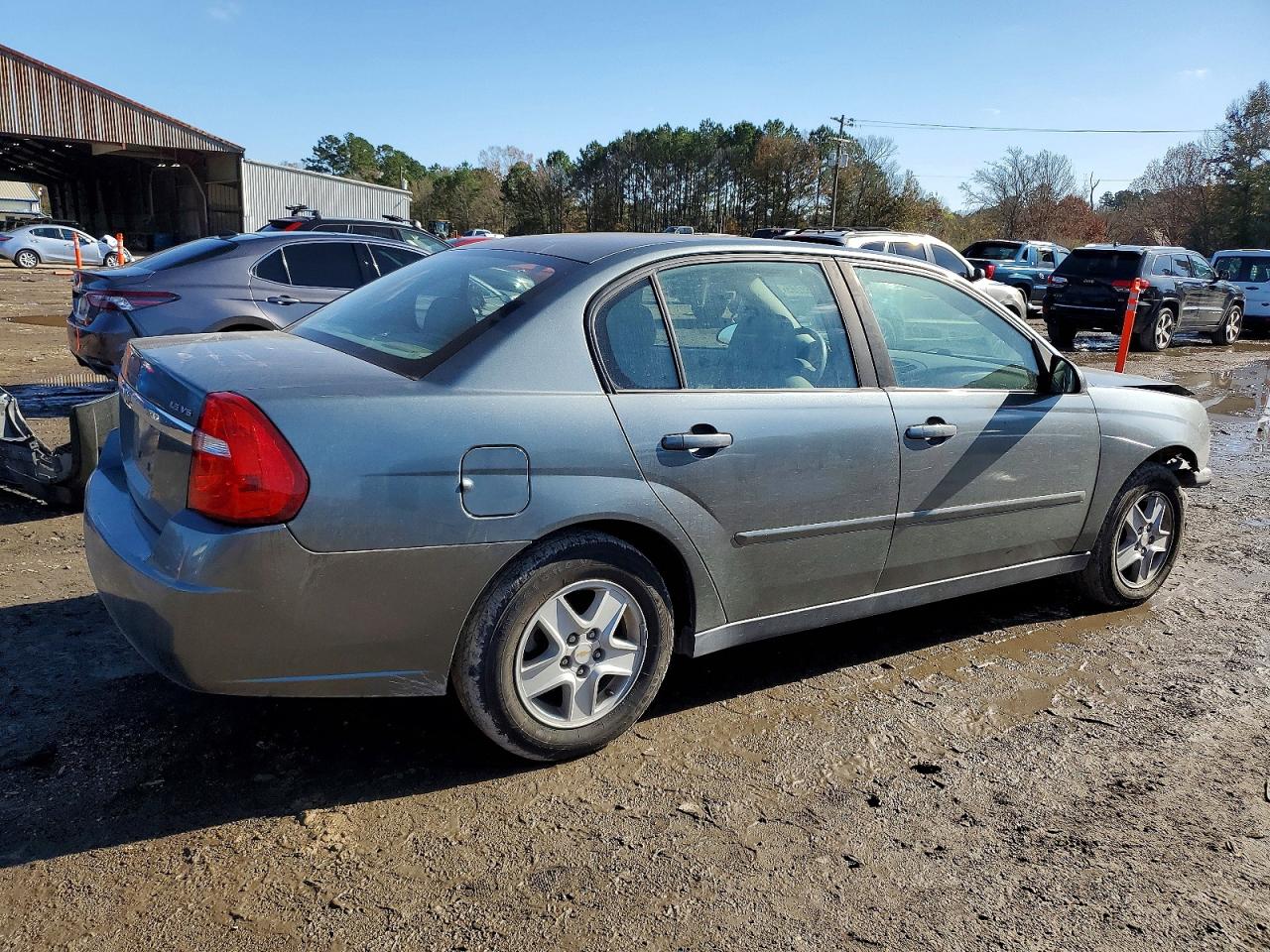 2005 CHEVROLET MALIBU LS photo 3