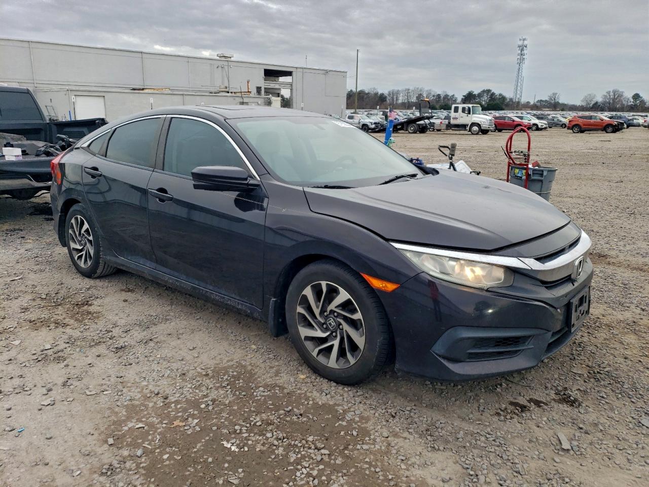 2017 HONDA CIVIC EX photo 4