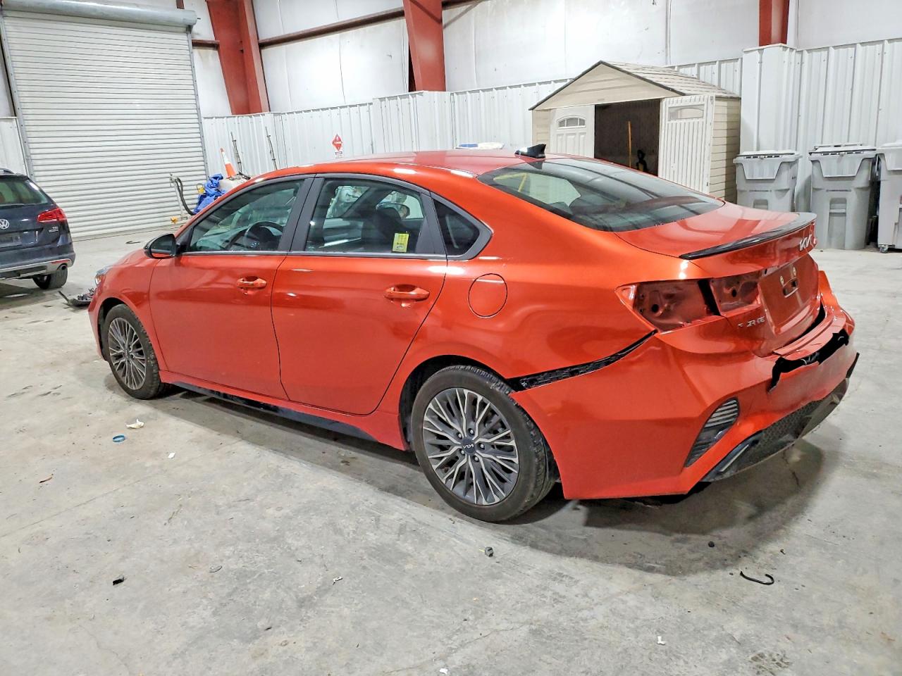 2023 KIA FORTE GT LINE photo 2