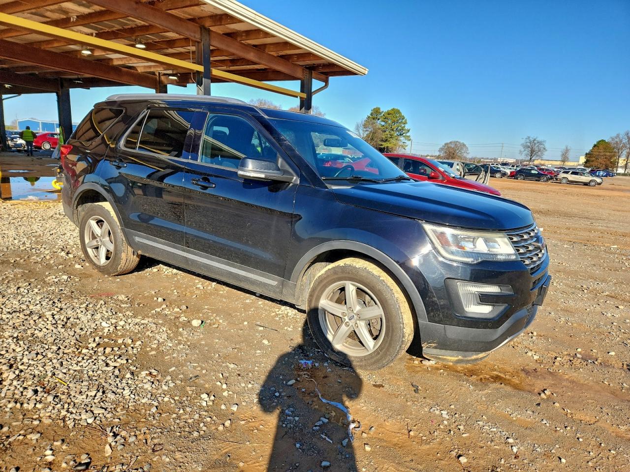 2016 FORD EXPLORER XLT photo 4