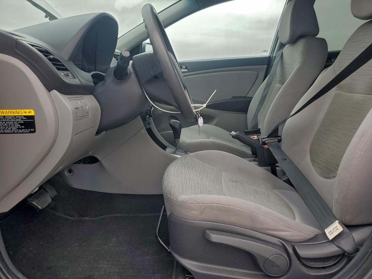 2017 HYUNDAI ACCENT SE photo 7