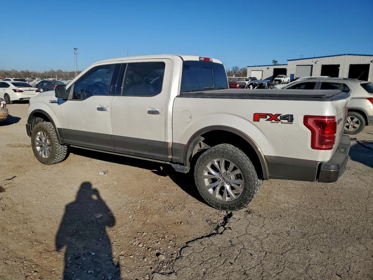 2015 FORD F150 SUPERCREW photo 2