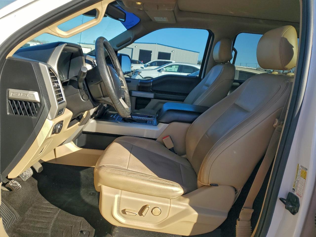 2015 FORD F150 SUPERCREW photo 7