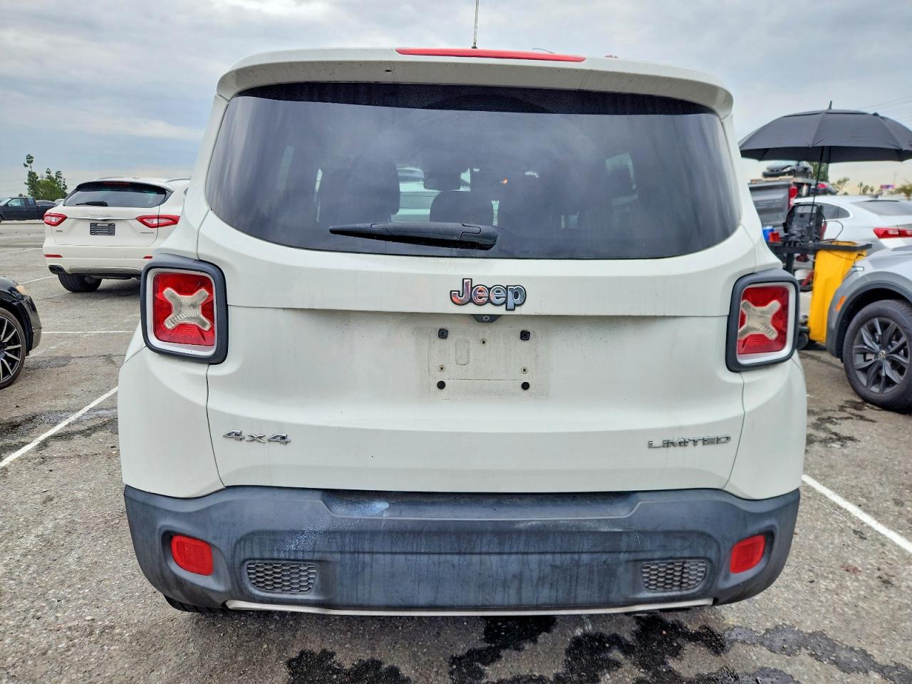 2015 JEEP RENEGADE LIMITED photo 6