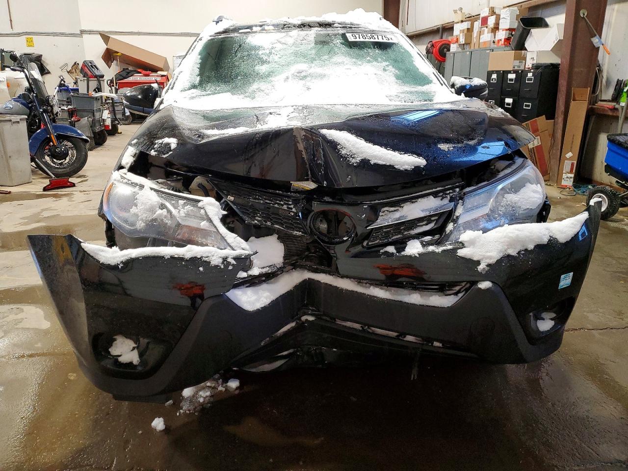 2013 TOYOTA RAV4 LE photo 5