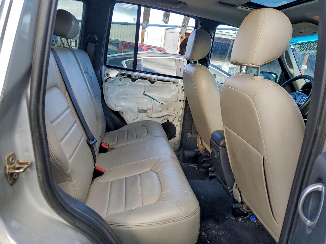 2003 JEEP LIBERTY LIMITED photo 11