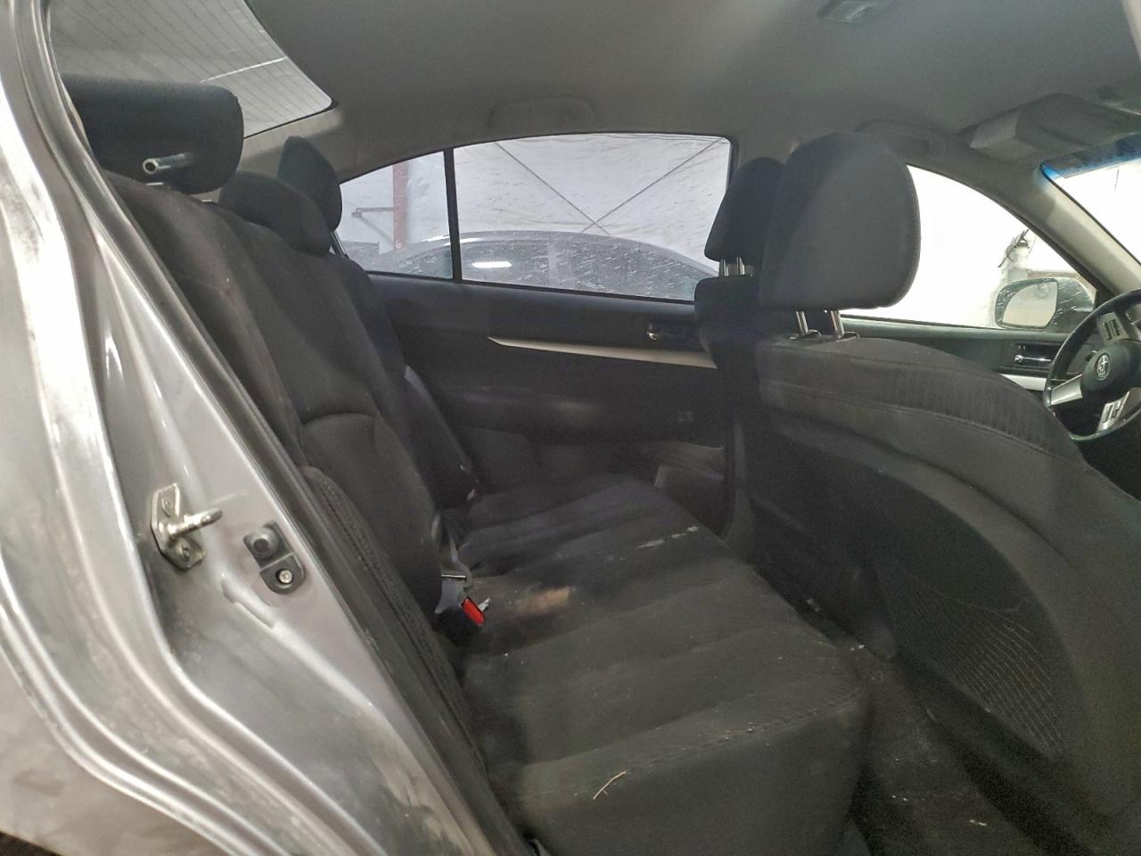 2011 SUBARU LEGACY 2.5I PREMIUM photo 10